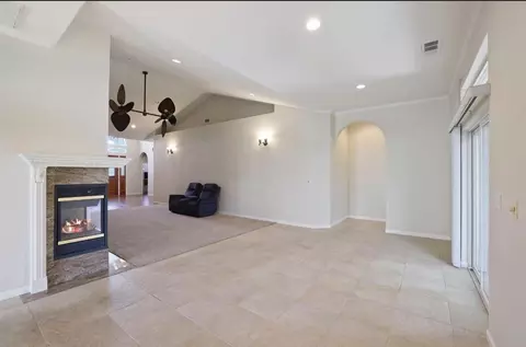 Living - 1684 Miriam Way, Ripon, CA 95366 photo 4 of 9
