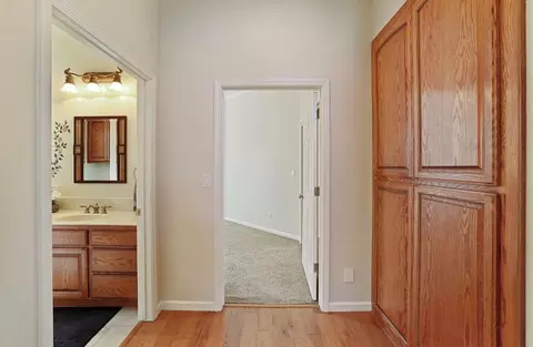 Entry Way - 1684 Miriam Way, Ripon, CA 95366 photo 2 of 5