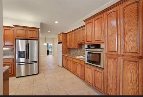 Kitchen - 1684 Miriam Way, Ripon, CA 95366 photo 1 of 6