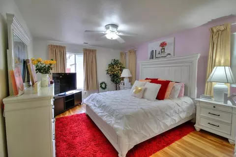 Bedroom - 2021 Spring Ln, Modesto, CA 95356 photo 2 of 3