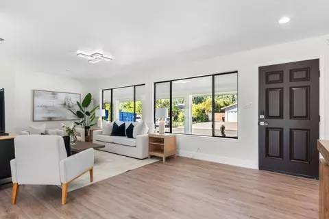 Living - 5058 Martin Way, Carmichael, CA 95608 photo 2 of 3