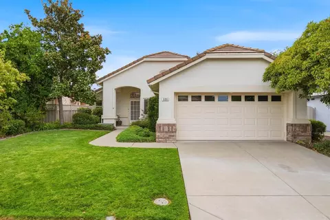 608 Paddlewheel Ct, Roseville, CA 95747