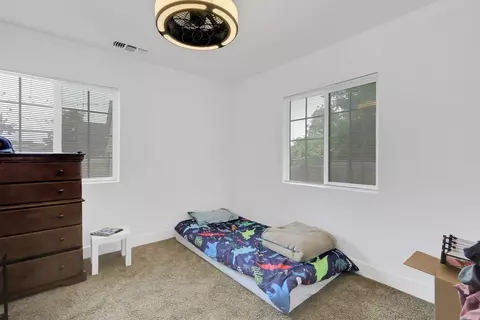 Bedroom - 5829 Garden Ave, Olivehurst, CA 95961 photo 2 of 4