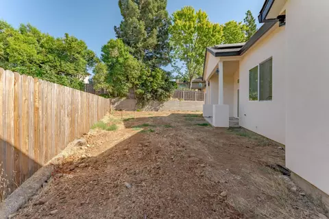 Exterior - 9017 Phoenix Ave, Fair Oaks, CA 95628 photo 12 of 12