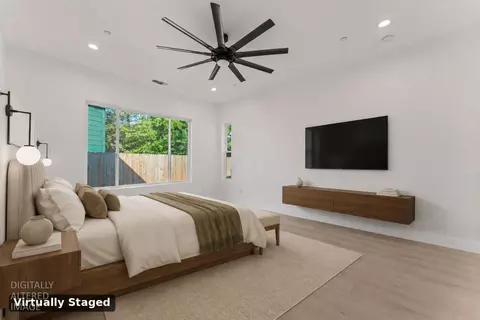 Bedroom - 9017 Phoenix Ave, Fair Oaks, CA 95628 photo 6 of 8