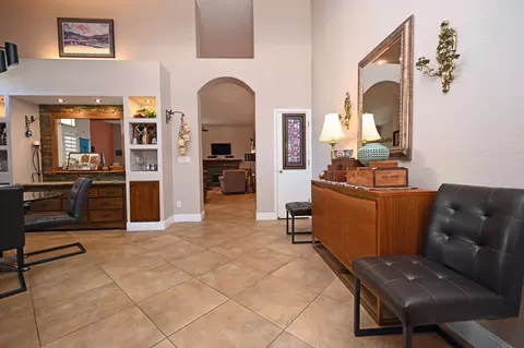 Entry Way - 2680 Hogan Dr, Turlock, CA 95382 photo 3 of 4