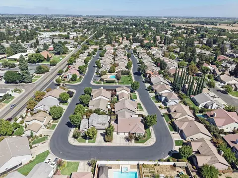 View/Area - 2680 Hogan Dr, Turlock, CA 95382 photo 4 of 6