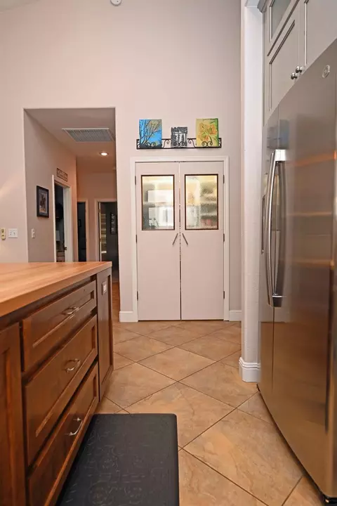 Kitchen - 2680 Hogan Dr, Turlock, CA 95382 photo 4 of 5