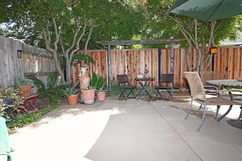 Exterior - 2680 Hogan Dr, Turlock, CA 95382 photo 10 of 10