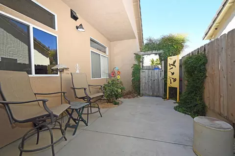 Exterior - 2680 Hogan Dr, Turlock, CA 95382 photo 8 of 10