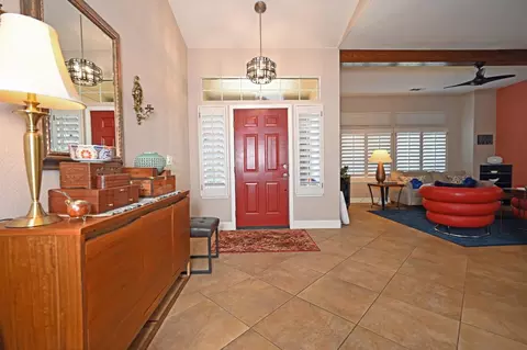 Entry Way - 2680 Hogan Dr, Turlock, CA 95382 photo 2 of 4