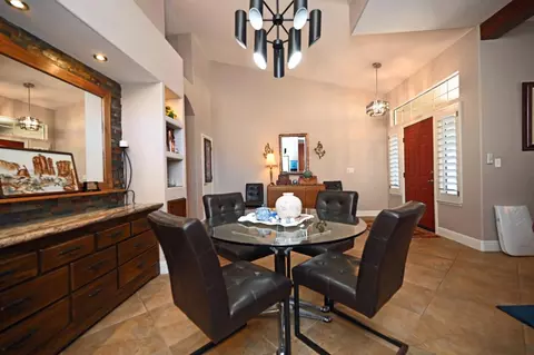 Dining - 2680 Hogan Dr, Turlock, CA 95382 photo 4 of 5