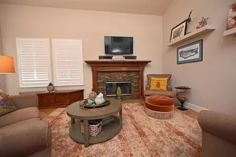 Living - 2680 Hogan Dr, Turlock, CA 95382 photo 7 of 9