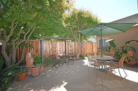 Exterior - 2680 Hogan Dr, Turlock, CA 95382 photo 2 of 10