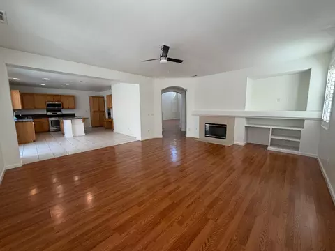 Living - 3209 Flushing Meadows Dr, Modesto, CA 95355 photo 4 of 7