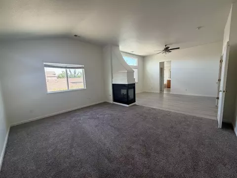Living - 3209 Flushing Meadows Dr, Modesto, CA 95355 photo 6 of 7