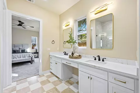 Bath - 3284 Oxford Rd, Cameron Park, CA 95682 photo 2 of 6