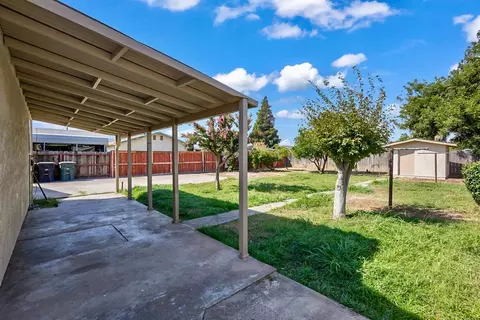 Exterior - 6311 8th St, Riverbank, CA 95367 photo 3 of 6
