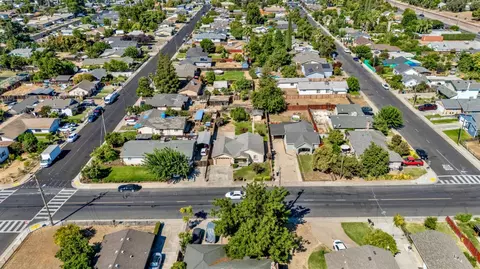 View/Area - 6311 8th St, Riverbank, CA 95367 photo 6 of 7