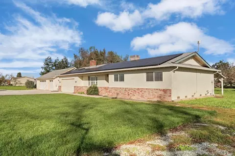 Exterior - 13393 E Jahant Rd, Acampo, CA 95220 photo 7 of 16