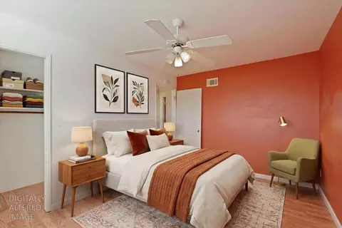 Bedroom - 13393 E Jahant Rd, Acampo, CA 95220 photo 4 of 9