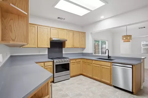 Kitchen - 4113 Evolution Way, Modesto, CA 95356 photo 1 of 4