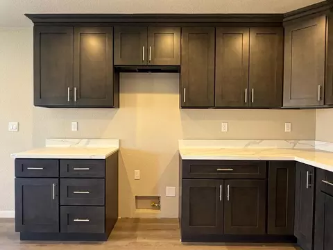 Kitchen - 932 Arambel Dr, Patterson, CA 95363 photo 4 of 5