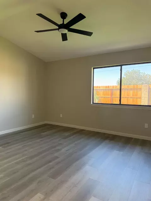 Bedroom - 932 Arambel Dr, Patterson, CA 95363 photo 1 of 4