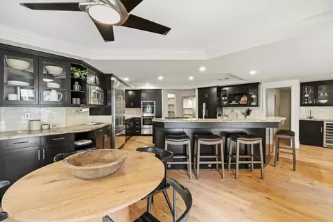 Kitchen - 5508 Susan Way, Carmichael, CA 95608 photo 4 of 7