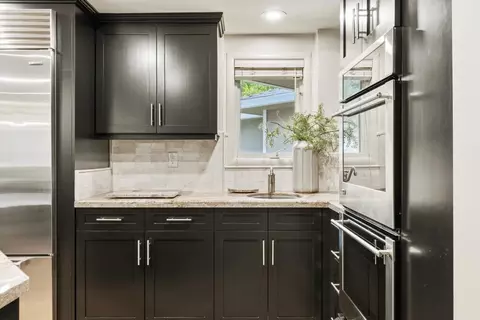 Kitchen - 5508 Susan Way, Carmichael, CA 95608 photo 6 of 7