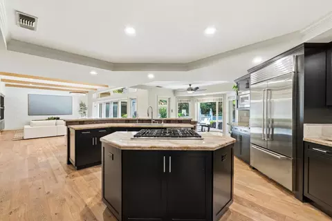Kitchen - 5508 Susan Way, Carmichael, CA 95608 photo 5 of 7