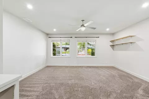 Living - 5508 Susan Way, Carmichael, CA 95608 photo 5 of 7