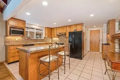 Kitchen - 5301 Overland Way, Placerville, CA 95667 photo 6 of 6