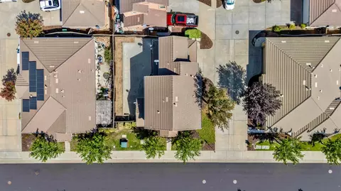 View/Area - 9327 Vintner Cir, Patterson, CA 95363 photo 1 of 7