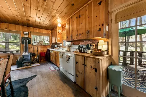 Kitchen - 47 Sciots, Strawberry, CA 95735 photo 1 of 6