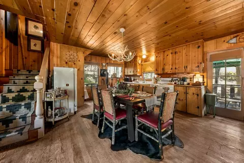 Dining - 47 Sciots, Strawberry, CA 95735 photo 1 of 2