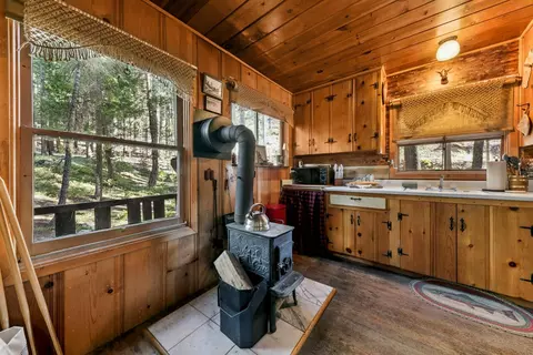 Kitchen - 47 Sciots, Strawberry, CA 95735 photo 3 of 6