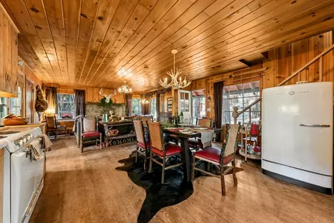 Dining - 47 Sciots, Strawberry, CA 95735 photo 2 of 2