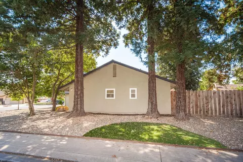 Exterior - 3609 Brookline St, Modesto, CA 95356 photo 4 of 11