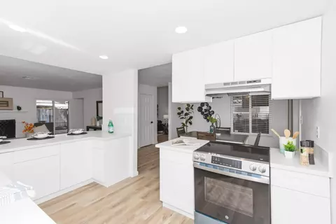 Kitchen - 3609 Brookline St, Modesto, CA 95356 photo 5 of 7