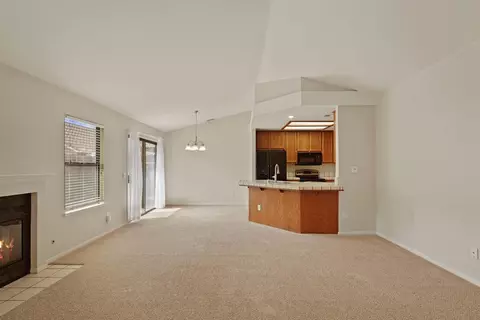 Living - 773 E Century Pl, Lodi, CA 95240 photo 2 of 6