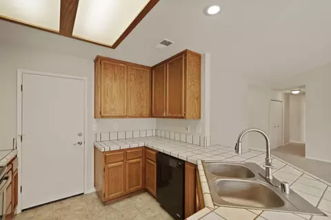 Kitchen - 773 E Century Pl, Lodi, CA 95240 photo 3 of 5