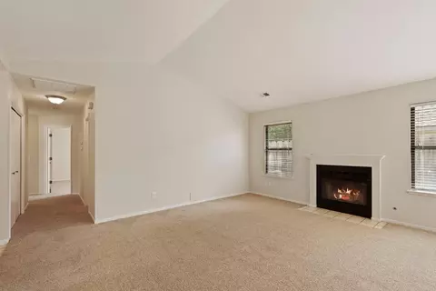 Living - 773 E Century Pl, Lodi, CA 95240 photo 4 of 6