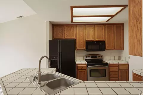 Kitchen - 773 E Century Pl, Lodi, CA 95240 photo 1 of 5