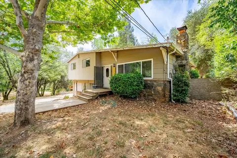 Exterior - 2370 Meadow Ln, Placerville, CA 95667 photo 10 of 33