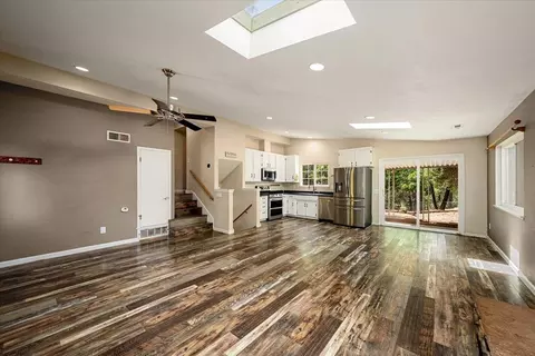 Living - 2370 Meadow Ln, Placerville, CA 95667 photo 4 of 5