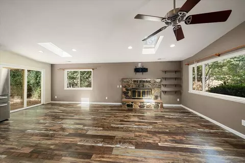 Living - 2370 Meadow Ln, Placerville, CA 95667 photo 2 of 5