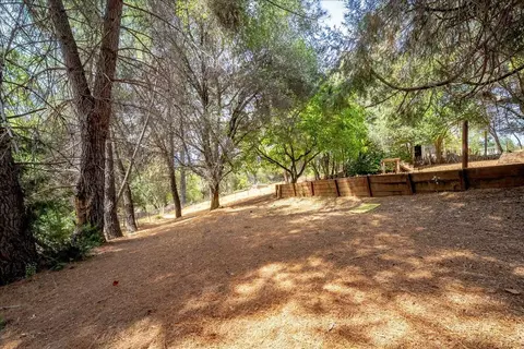 Exterior - 2370 Meadow Ln, Placerville, CA 95667 photo 33 of 33
