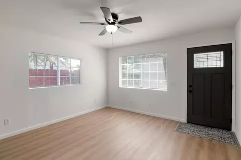 Living - 1305 Inyo Ave, Modesto, CA 95358 photo 1 of 3