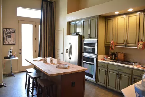 Kitchen - 417 The Blf, Modesto, CA 95355 photo 1 of 2
